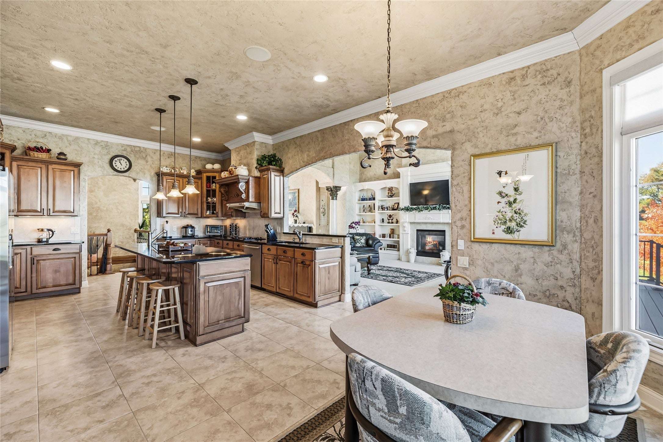 Ankeny, Iowa, 50021, United States, 5 Bedrooms Bedrooms, ,5 BathroomsBathrooms,Residential,Active,1987216