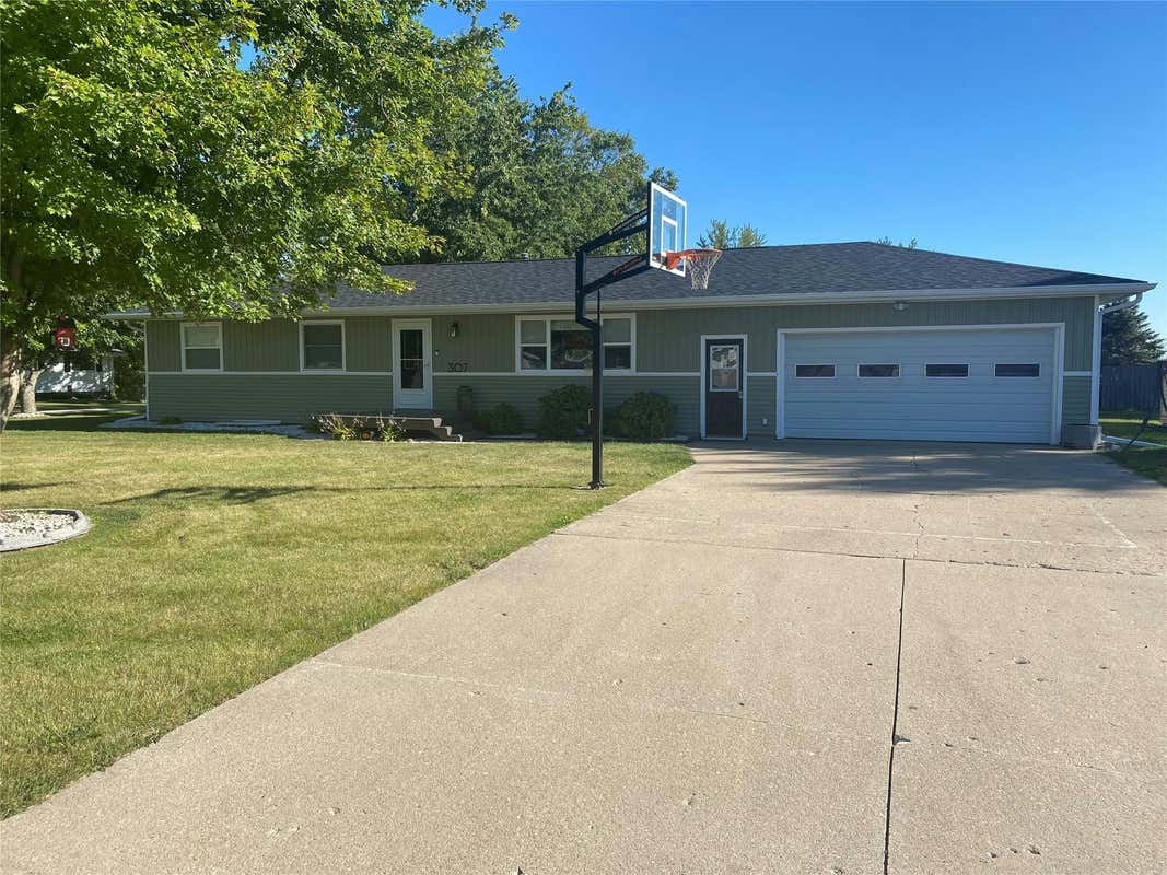 307 MEADOW LANE DR, MONTEZUMA, IA 50171, photo 1