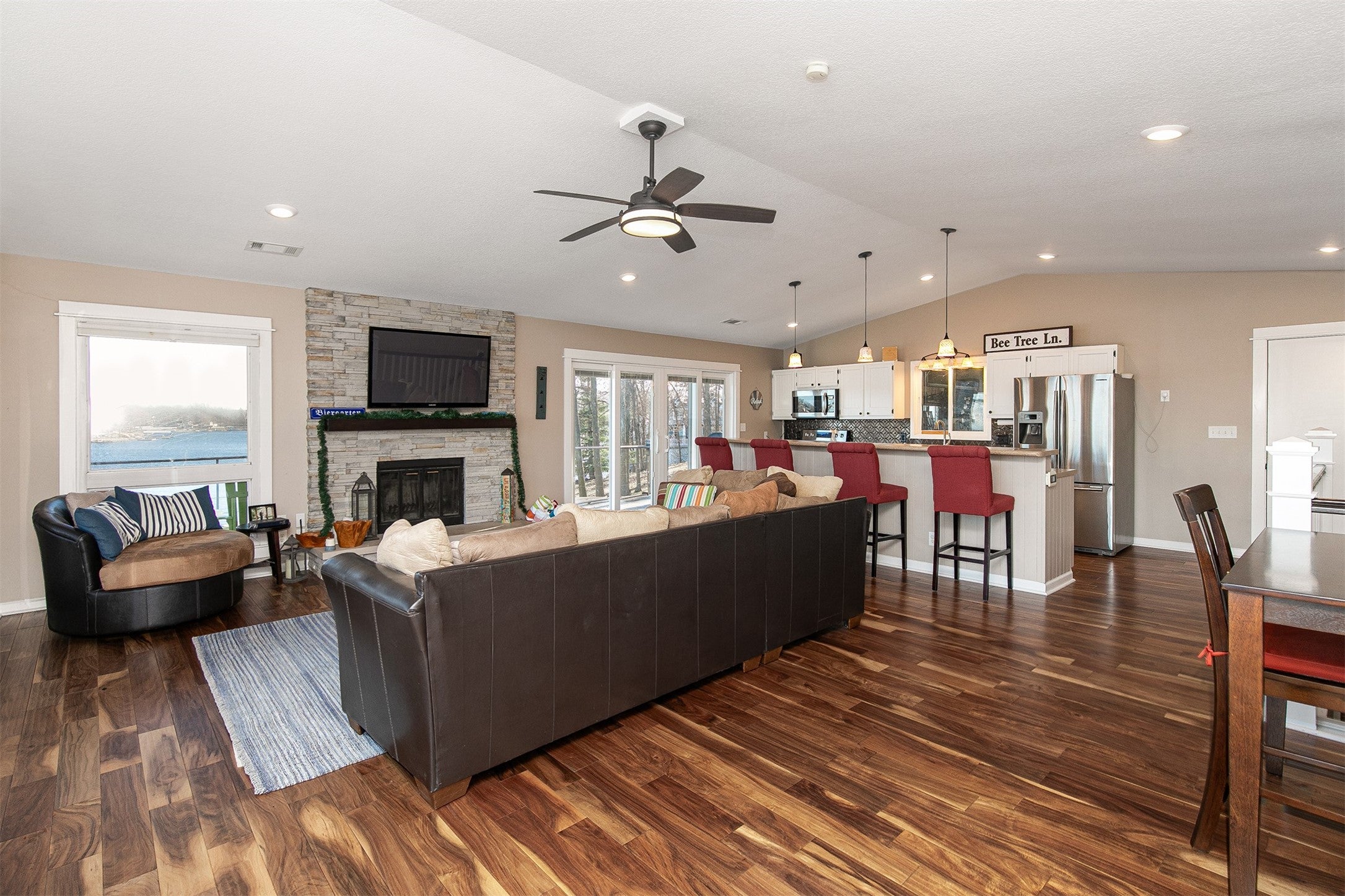 Ellston, Iowa, 50074, United States, 4 Bedrooms Bedrooms, ,3 BathroomsBathrooms,Residential,Active,1742148