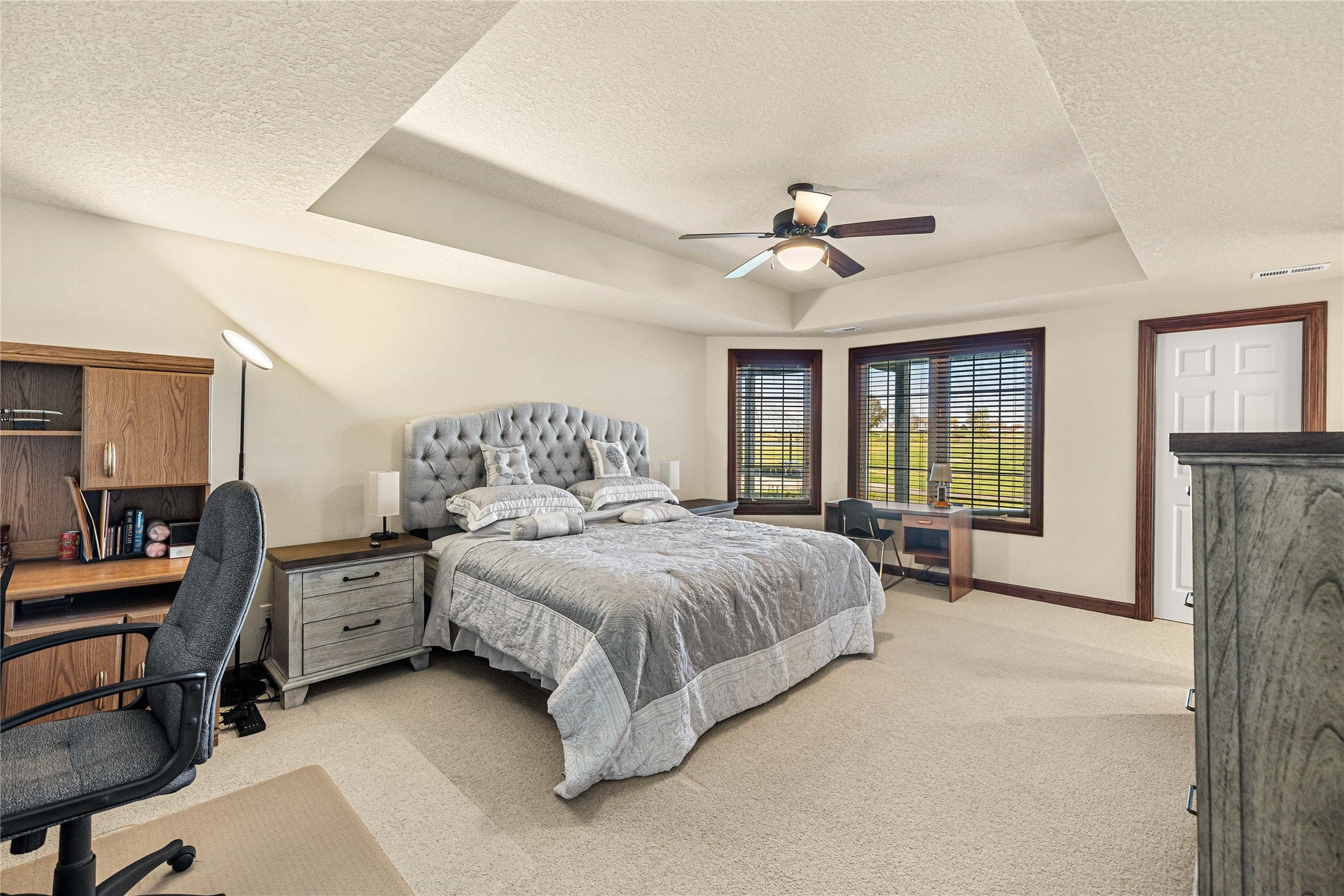 Ankeny, Iowa, 50021, United States, 5 Bedrooms Bedrooms, ,5 BathroomsBathrooms,Residential,Active,1987216