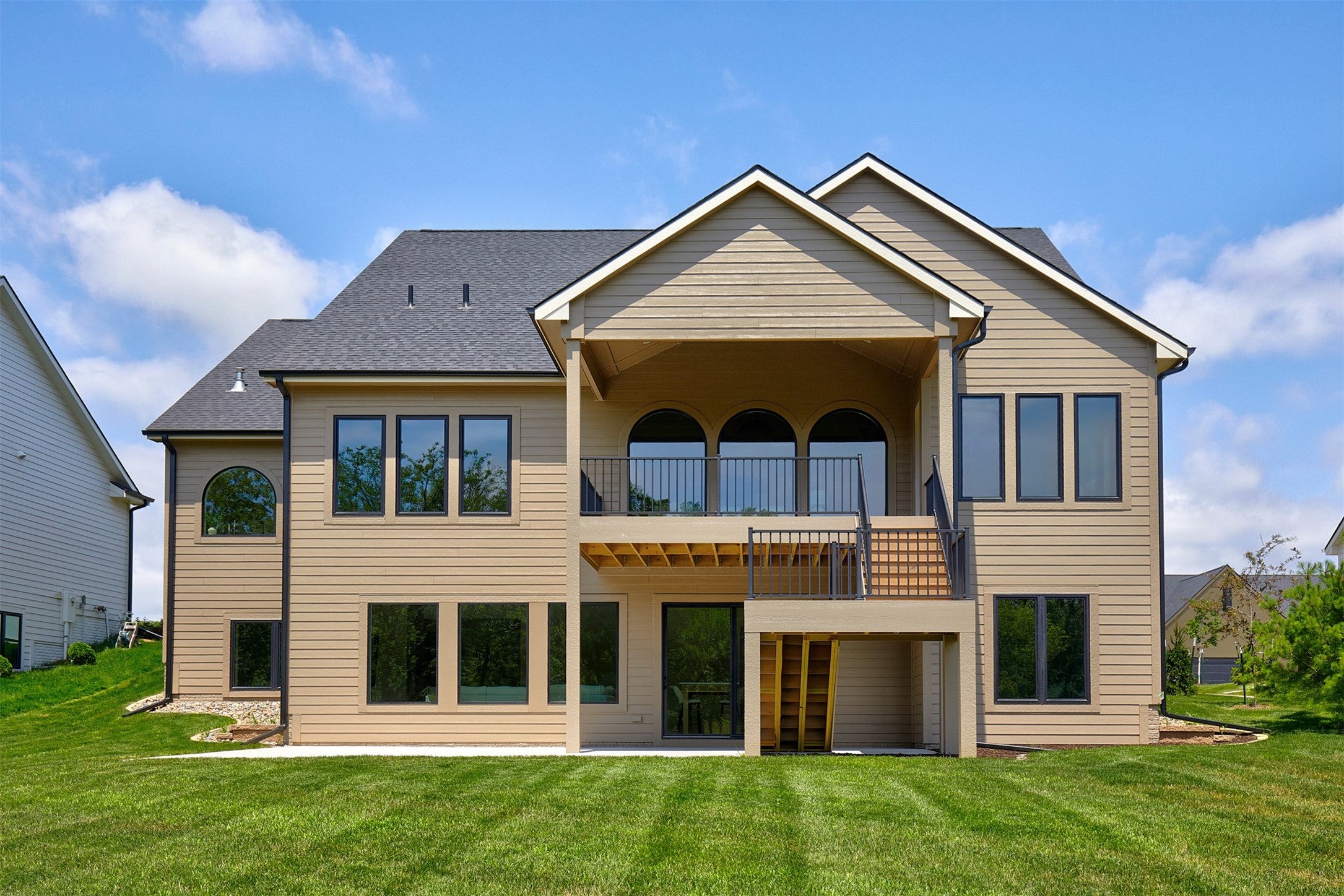 West Des Moines, Iowa, 50266, United States, 4 Bedrooms Bedrooms, ,5 BathroomsBathrooms,Residential,Active,1894164