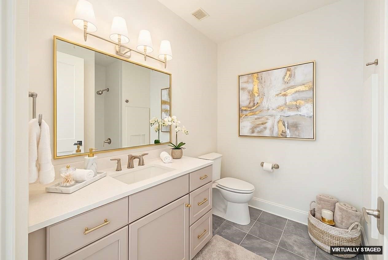 West Des Moines, Iowa, 50266, United States, 2 Bedrooms Bedrooms, ,3 BathroomsBathrooms,Residential,Active,2007148