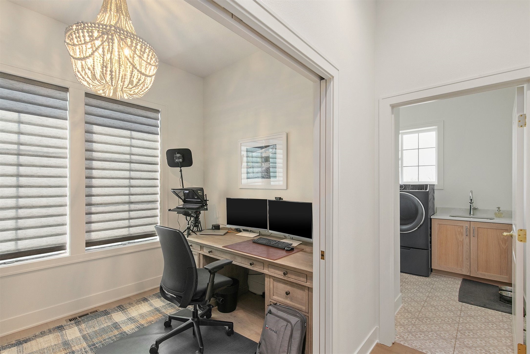 Clive, Iowa, 50325, United States, 6 Bedrooms Bedrooms, ,6 BathroomsBathrooms,Residential,Active,2007070