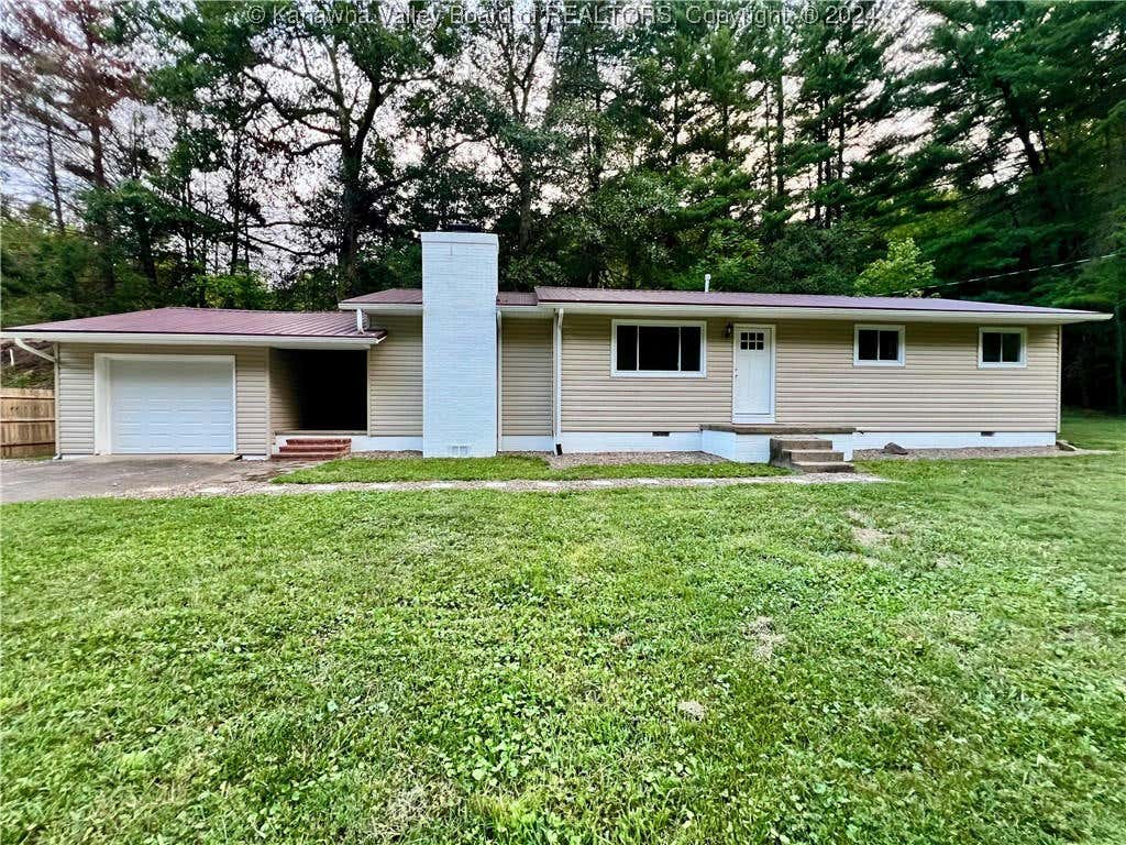 303 ROCKY STEP ROAD, HURRICANE, WV 25526, photo 1 of 18