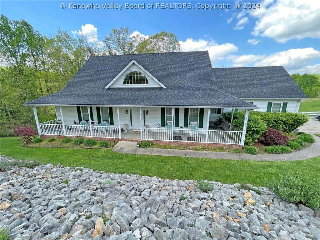 2805 HASH RIDGE RD, BARBOURSVILLE, WV 25504, photo 1 of 50