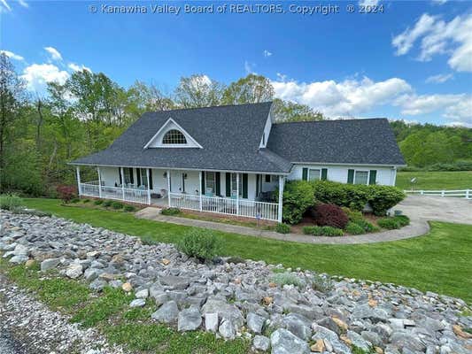 2805 HASH RIDGE RD, BARBOURSVILLE, WV 25504, photo 3 of 50