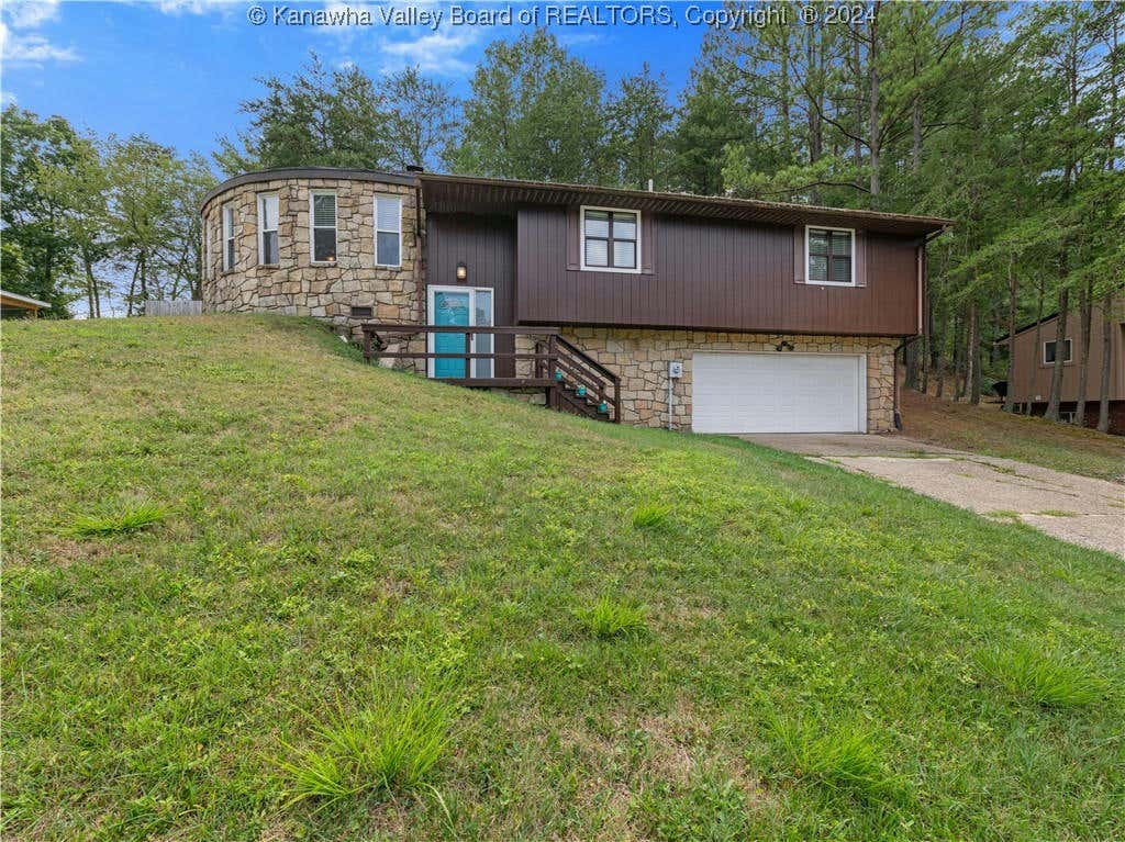 123 WOODBRIDGE DR, CHARLESTON, WV 25311, photo 1 of 25