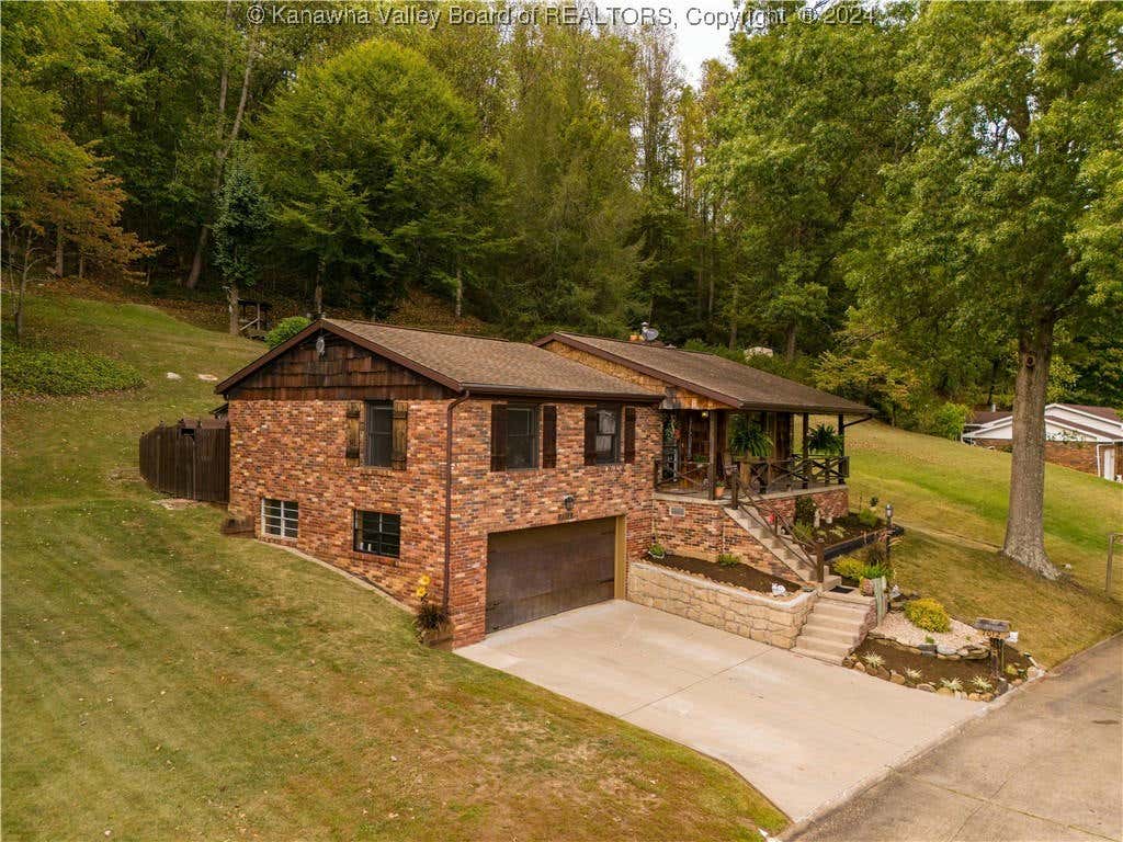 7012 KANAWHA FARM CIR, SISSONVILLE, WV 25312, photo 1 of 28