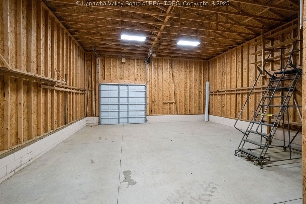 Culloden, West Virginia, 25510, United States, 3 Bedrooms Bedrooms, ,4 BathroomsBathrooms,Residential,Active,1972176