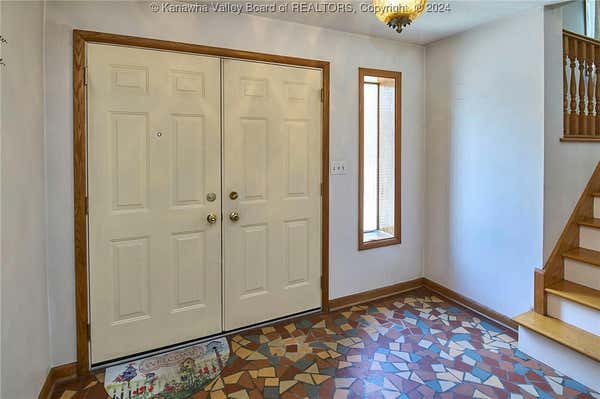 1505 VILLAGE DR, SOUTH CHARLESTON, WV 25309, photo 3 of 50