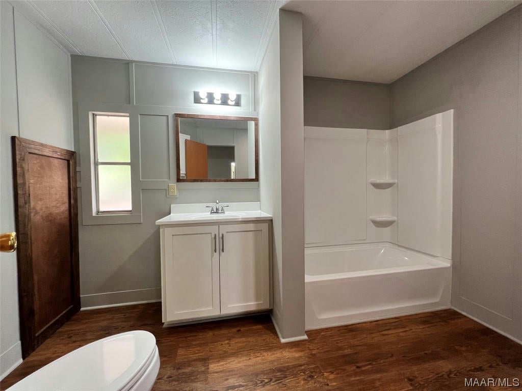 Wetumpka, Alabama, 36092, United States, ,2 BathroomsBathrooms,Residential,Active,1702299