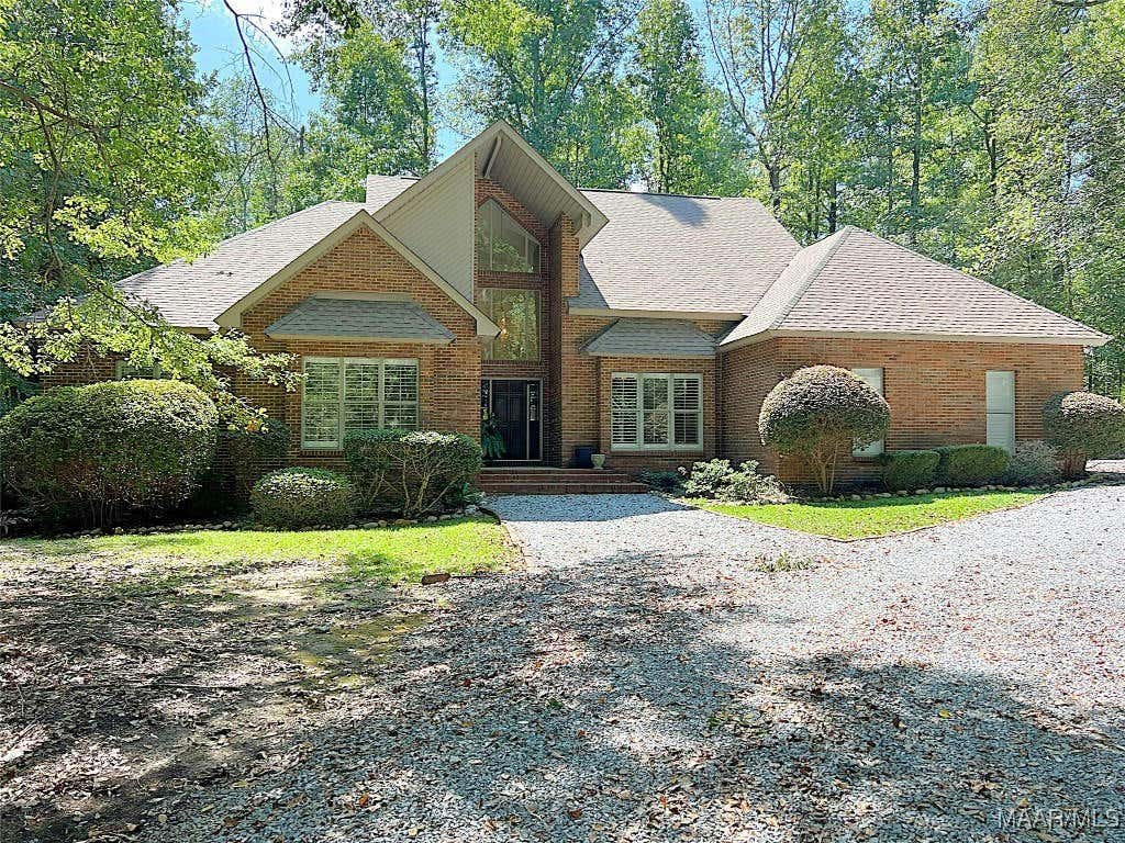 147 FORESTBROOK DR, DEATSVILLE, AL 36022, photo 1 of 44