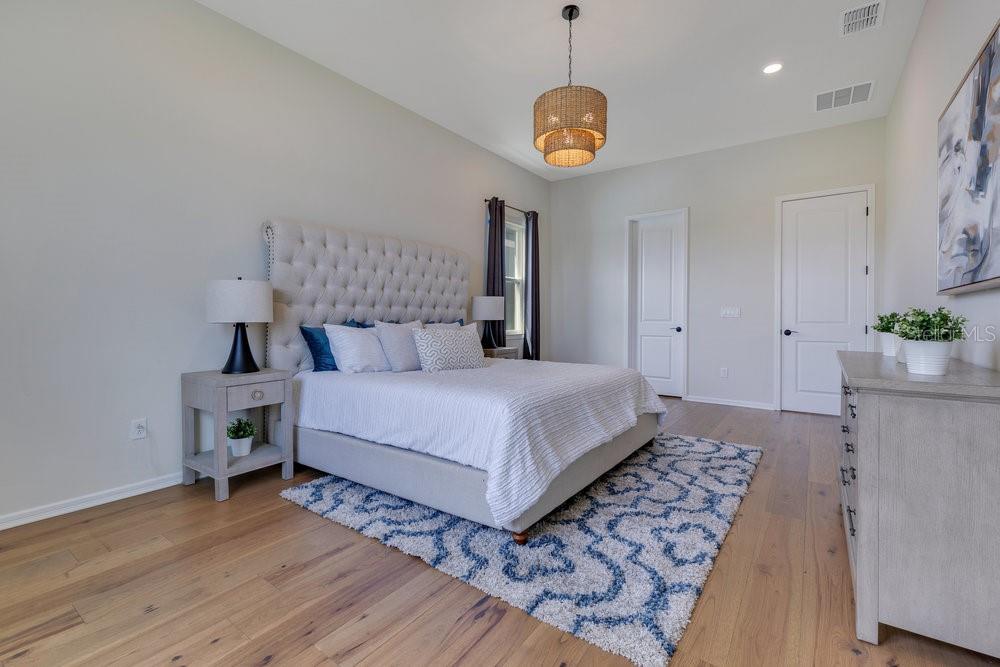 Orlando, Florida, 32827, United States, 4 Bedrooms Bedrooms, ,3 BathroomsBathrooms,Residential,Active,1849519