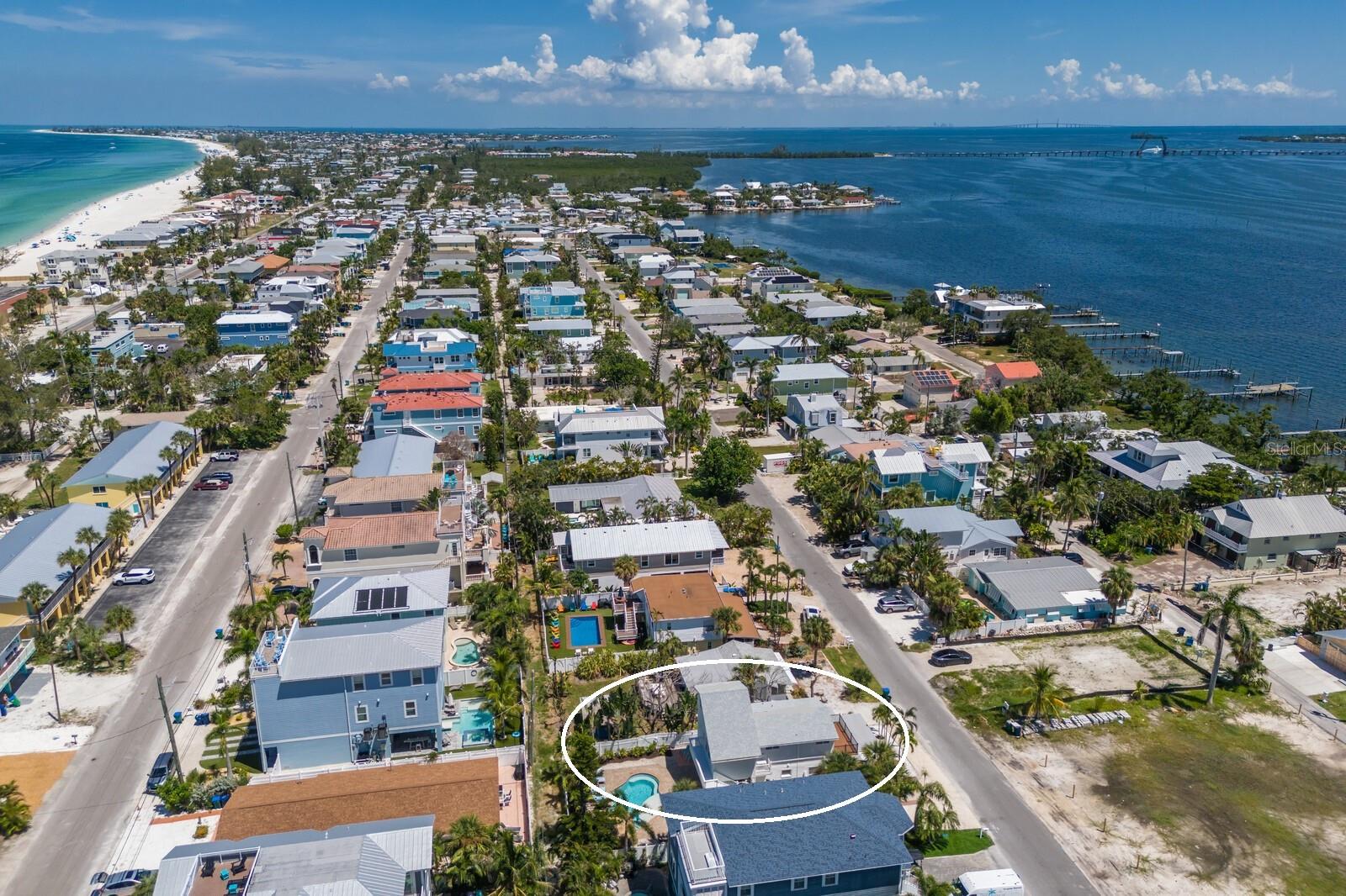 Bradenton Beach, Florida, 34217, United States, 3 Bedrooms Bedrooms, ,3 BathroomsBathrooms,Residential,Active,1926702