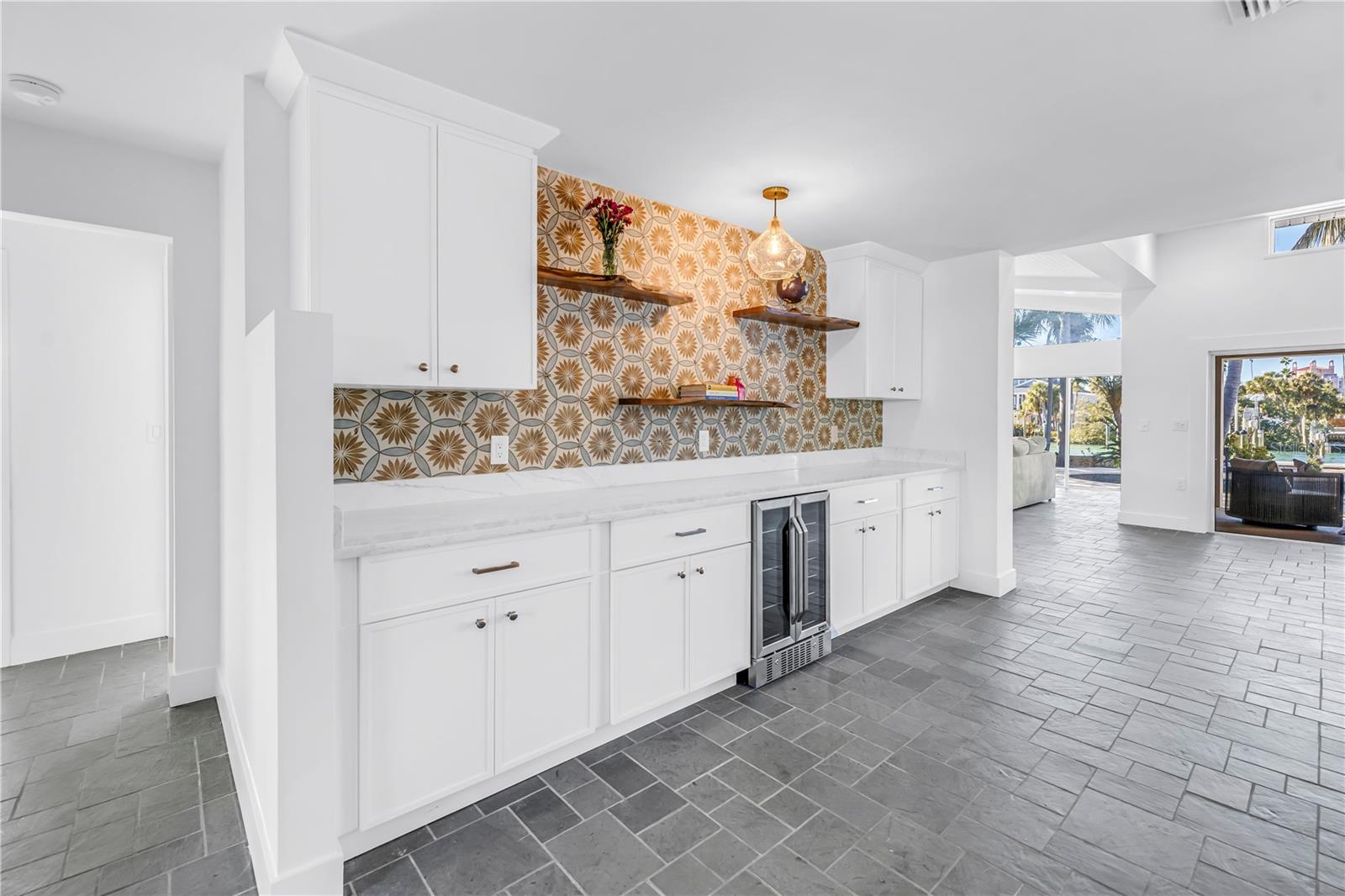 St Pete Beach, Florida, 33706, United States, 3 Bedrooms Bedrooms, ,3 BathroomsBathrooms,Residential,Active,2015468