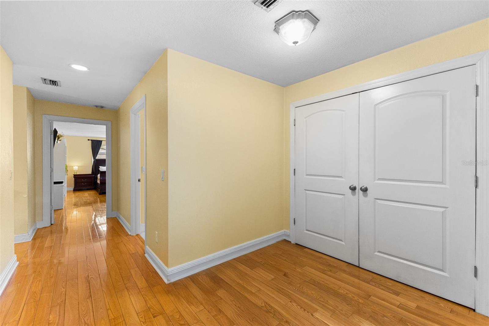 Plant City, Florida, 33567, United States, 5 Bedrooms Bedrooms, ,3 BathroomsBathrooms,Residential,Active,2007196