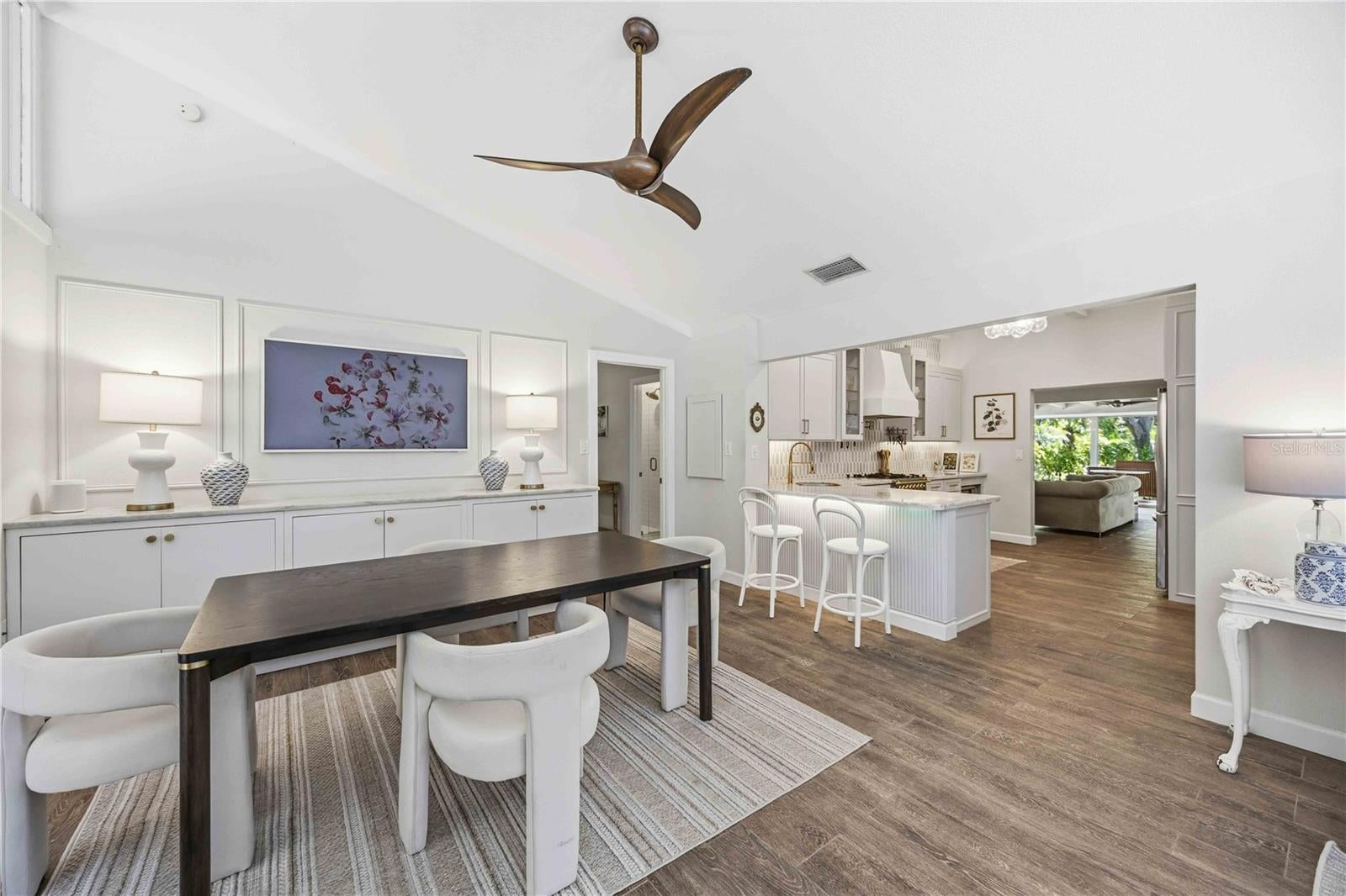 Sarasota, Florida, 34231, United States, 4 Bedrooms Bedrooms, ,4 BathroomsBathrooms,Residential,Active,2025612