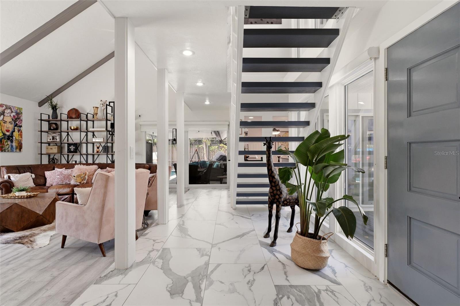 Sarasota, Florida, 34242, United States, 5 Bedrooms Bedrooms, ,4 BathroomsBathrooms,Residential,Active,2045533