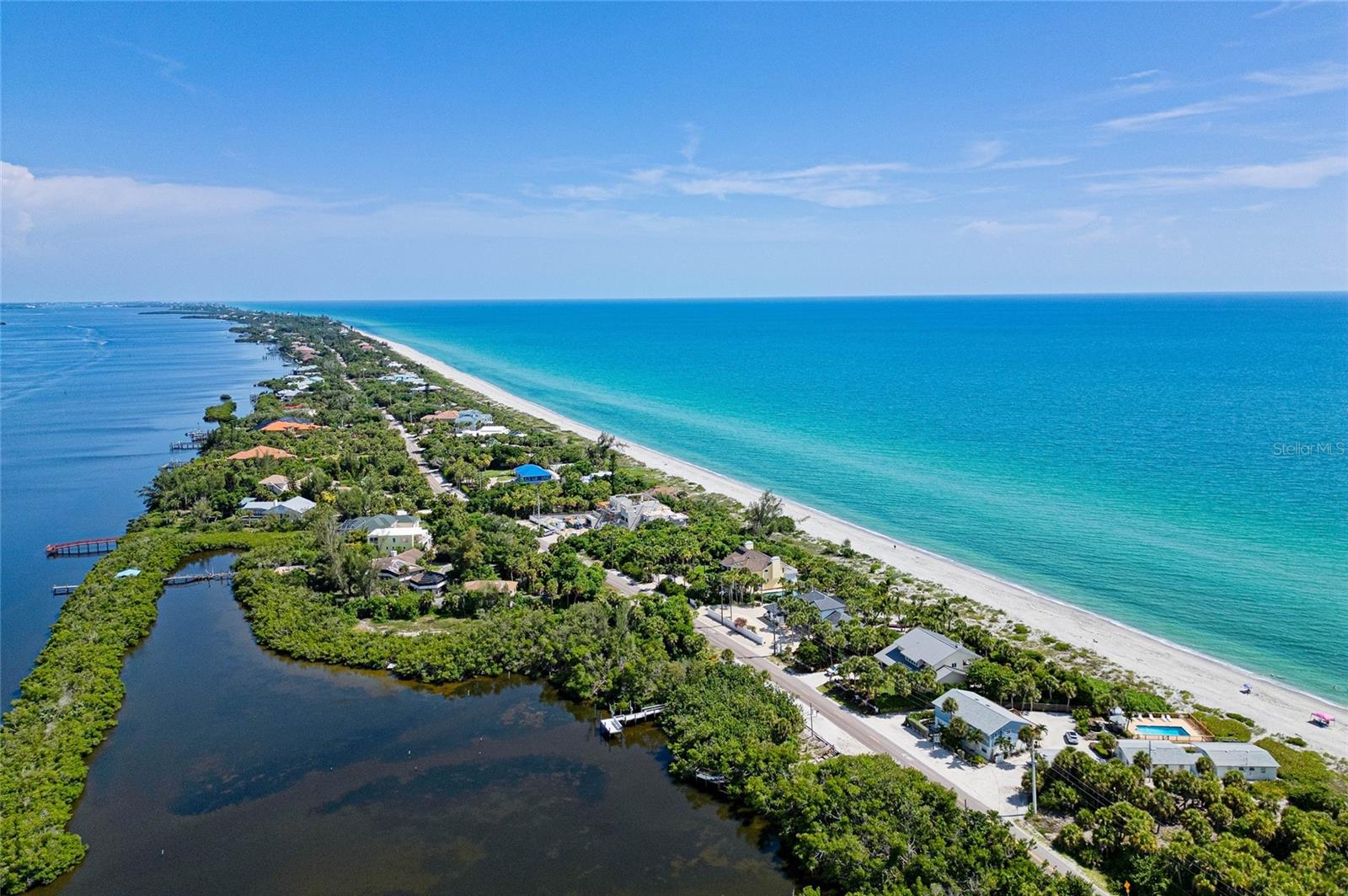 Venice, Florida, 34285, United States, 3 Bedrooms Bedrooms, ,3 BathroomsBathrooms,Residential,Active,2008926