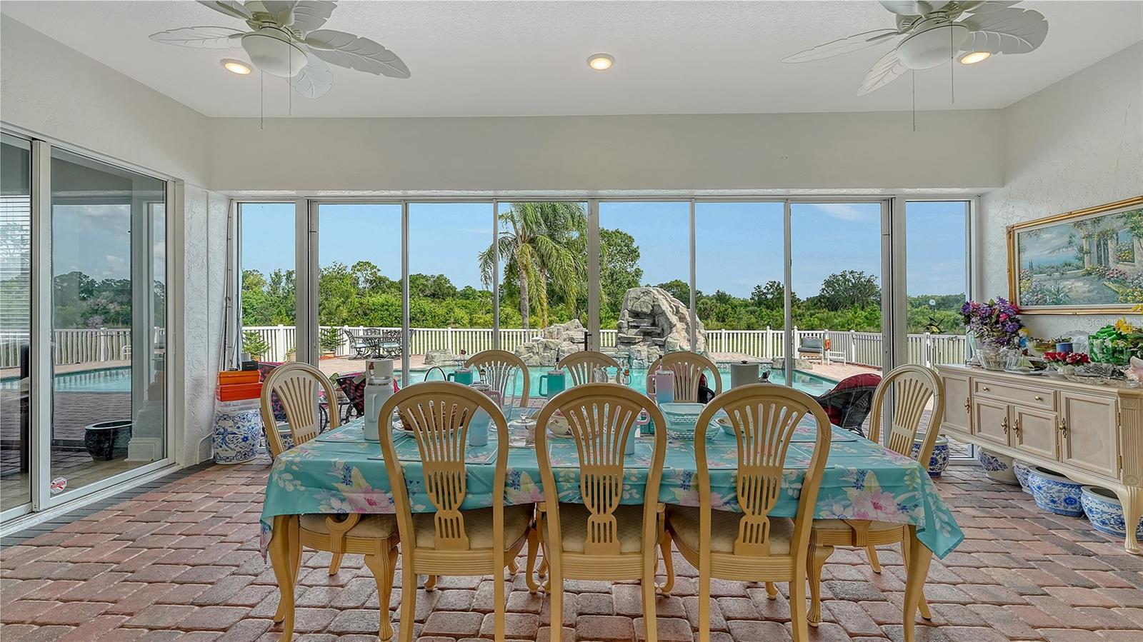 Sarasota, Florida, 34241, United States, 5 Bedrooms Bedrooms, ,4 BathroomsBathrooms,Residential,Active,1888985