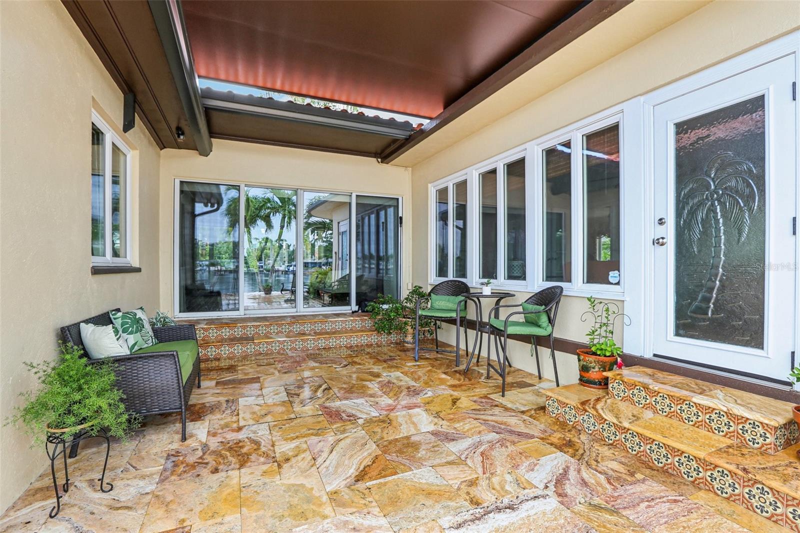 St Petersburg, Florida, 33705, United States, 4 Bedrooms Bedrooms, ,4 BathroomsBathrooms,Residential,Active,1927682