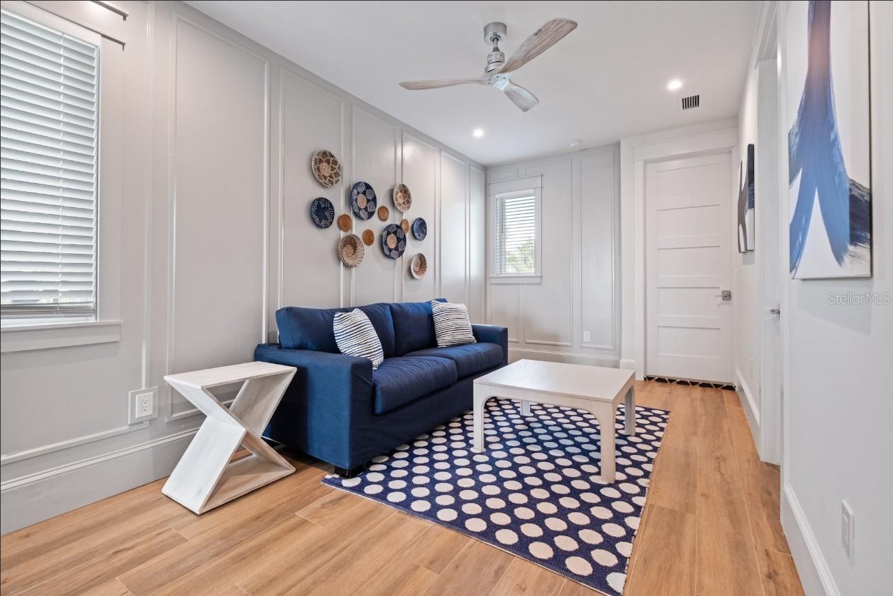 Anna Maria, Florida, 34216, United States, 6 Bedrooms Bedrooms, ,7 BathroomsBathrooms,Residential,Active,1988729