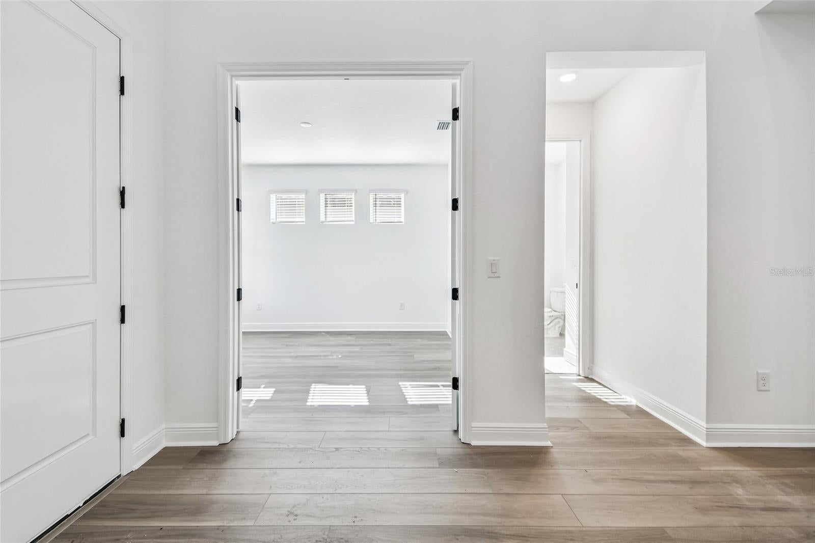 Parrish, Florida, 34219, United States, 4 Bedrooms Bedrooms, ,4 BathroomsBathrooms,Residential,Active,2007045