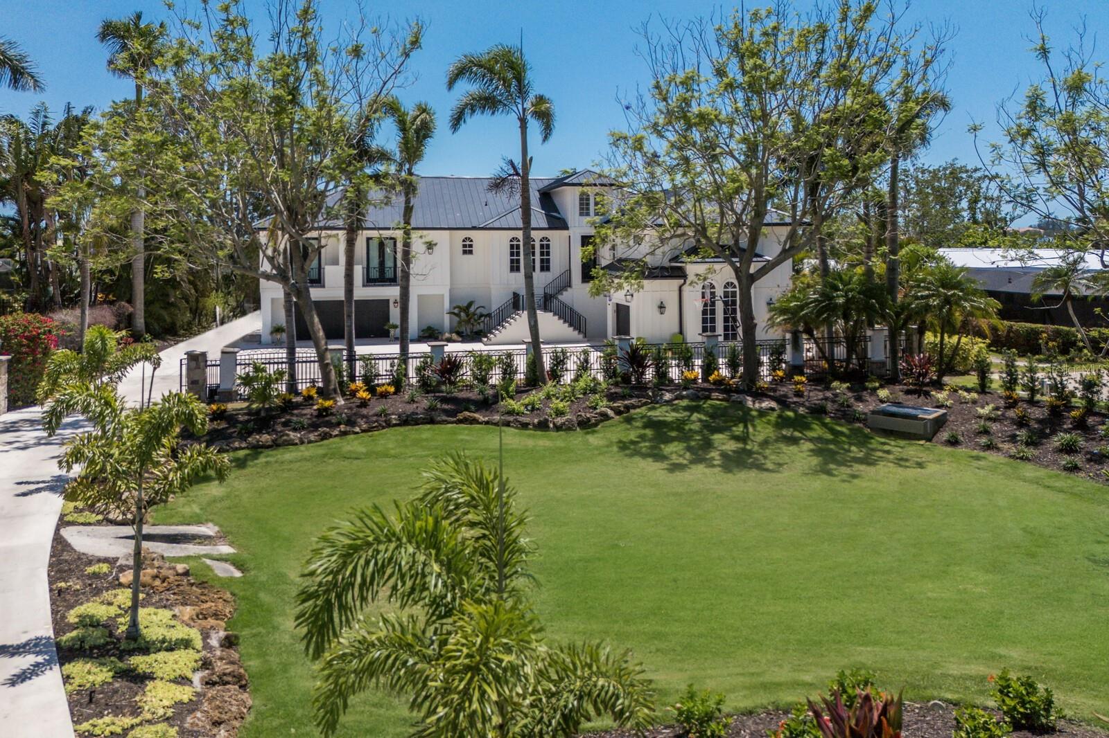 Bradenton, Florida, 34209, United States, 5 Bedrooms Bedrooms, ,6 BathroomsBathrooms,Residential,Active,1800164