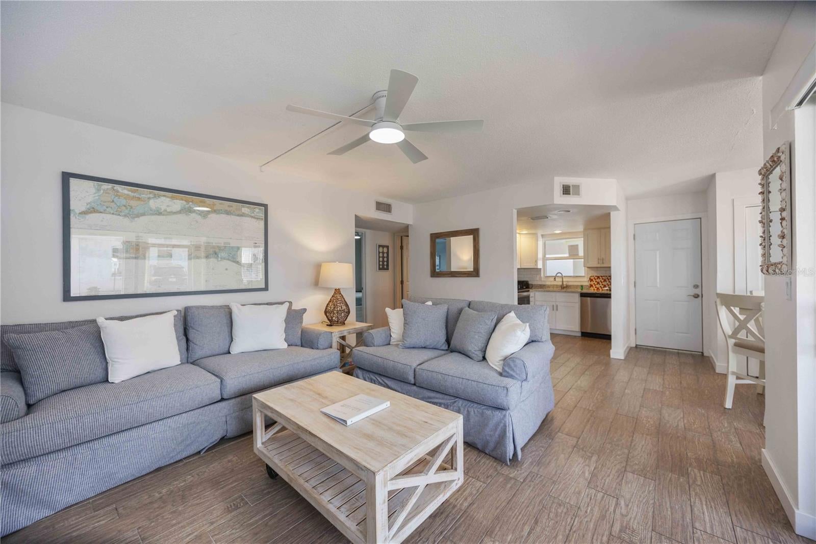 Sarasota, Florida, 34242, United States, 4 Bedrooms Bedrooms, ,3 BathroomsBathrooms,Residential,Active,1905468