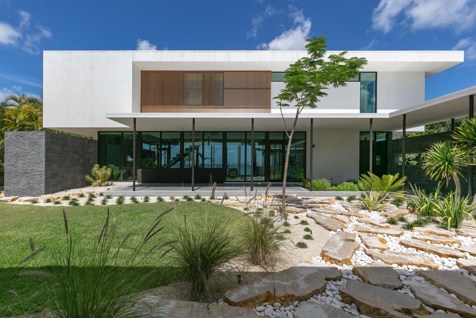 Sarasota, Florida, 34239, United States, 5 Bedrooms Bedrooms, ,5 BathroomsBathrooms,Residential,Active,2011197