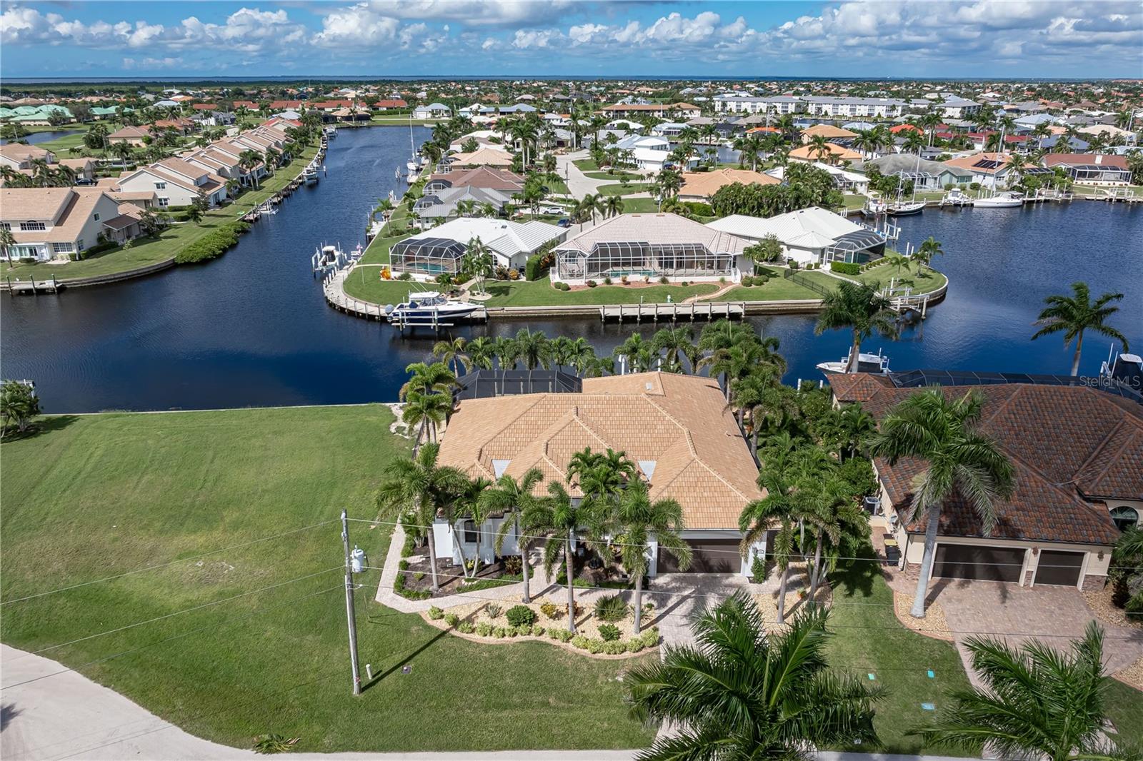 Punta Gorda, Florida, 33950, United States, 3 Bedrooms Bedrooms, ,2 BathroomsBathrooms,Residential,Active,1960126