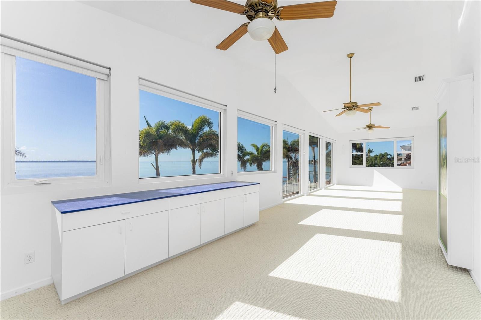 Port Charlotte, Florida, 33952, United States, 5 Bedrooms Bedrooms, ,5 BathroomsBathrooms,Residential,Active,2010210