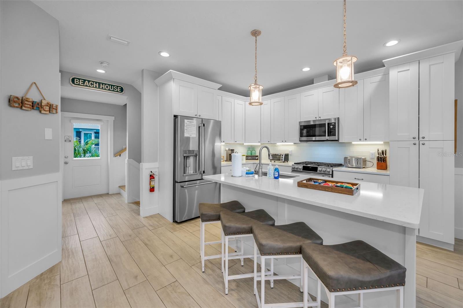 Indian Rocks Beach, Florida, 33785, United States, 4 Bedrooms Bedrooms, ,4 BathroomsBathrooms,Residential,Active,2007261