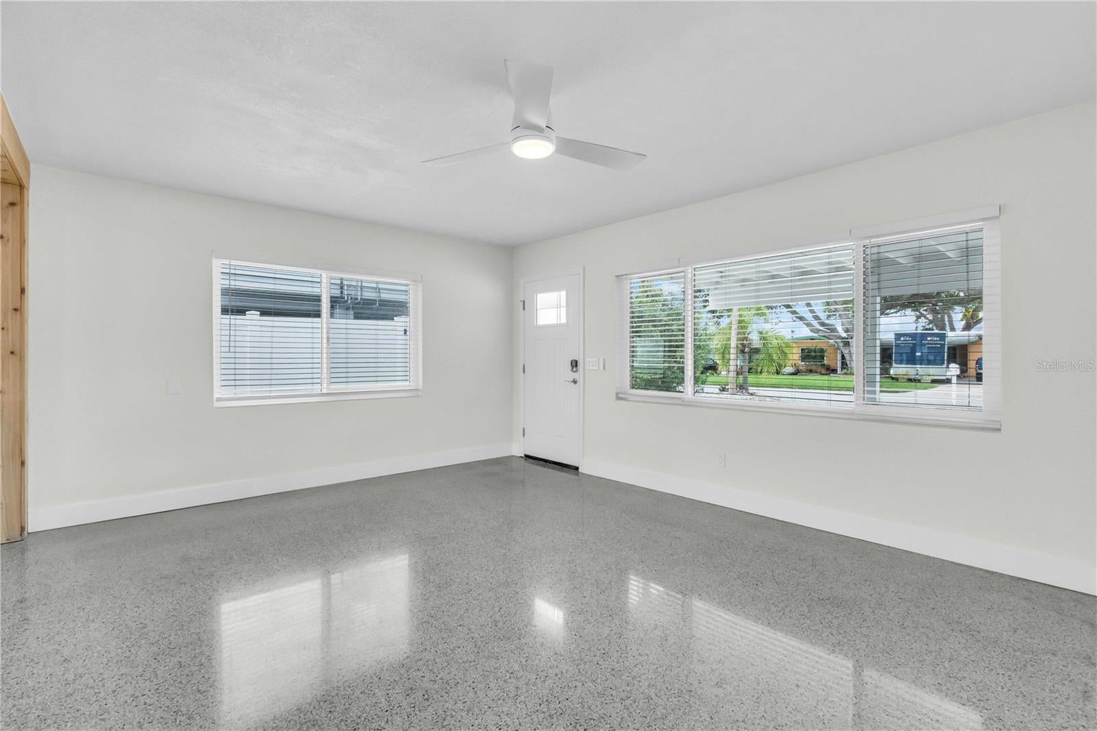 Indian Rocks Beach, Florida, 33785, United States, 3 Bedrooms Bedrooms, ,3 BathroomsBathrooms,Residential,Active,1945092