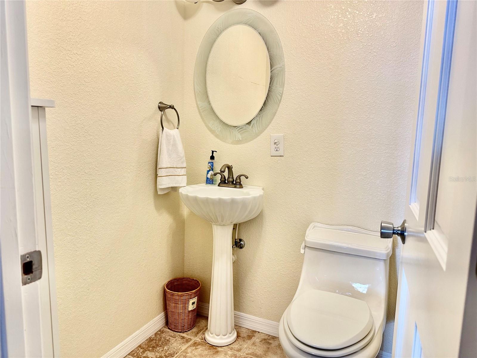 Englewood, Florida, 34223, United States, 4 Bedrooms Bedrooms, ,6 BathroomsBathrooms,Residential,Active,2013660