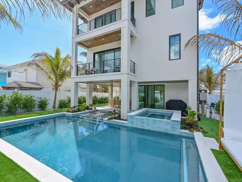 Bradenton Beach, Florida, 34217, United States, 4 Bedrooms Bedrooms, ,5 BathroomsBathrooms,Residential,Active,2044169