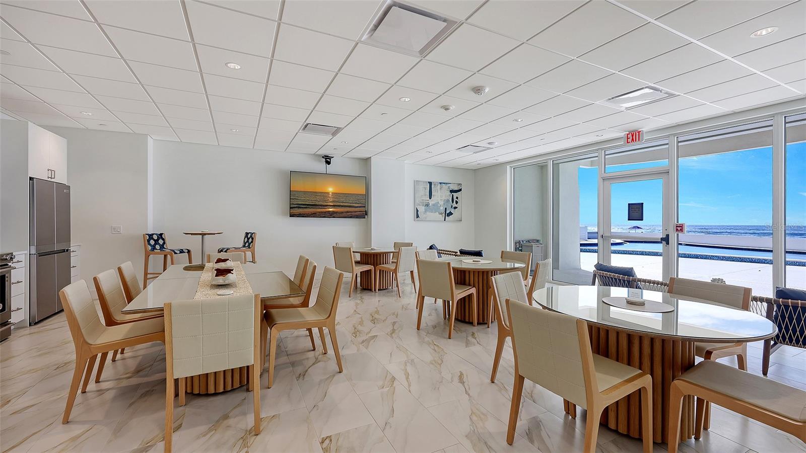 Sarasota, Florida, 34236, United States, 2 Bedrooms Bedrooms, ,2 BathroomsBathrooms,Residential,Active,2007204