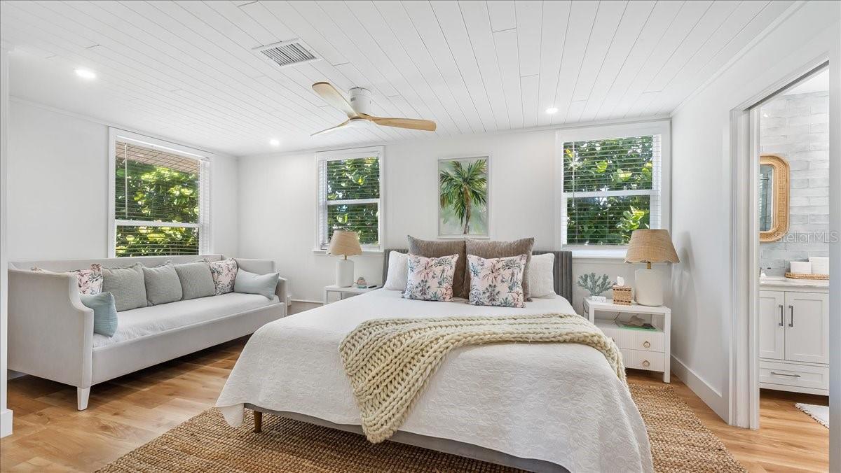 Cocoa Beach, Florida, 32931, United States, 5 Bedrooms Bedrooms, ,4 BathroomsBathrooms,Residential,Active,1880011