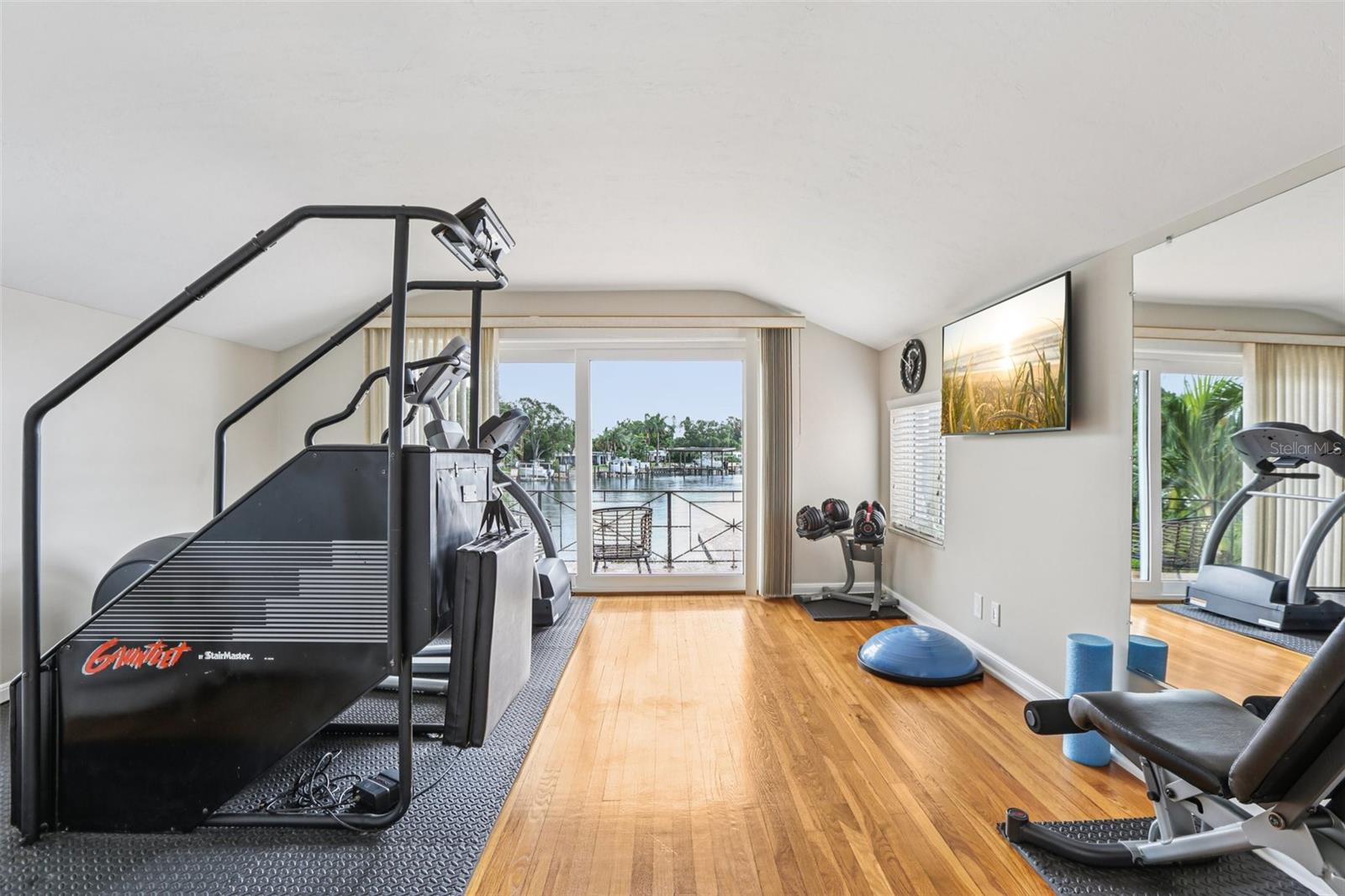St Petersburg, Florida, 33705, United States, 4 Bedrooms Bedrooms, ,4 BathroomsBathrooms,Residential,Active,1927682