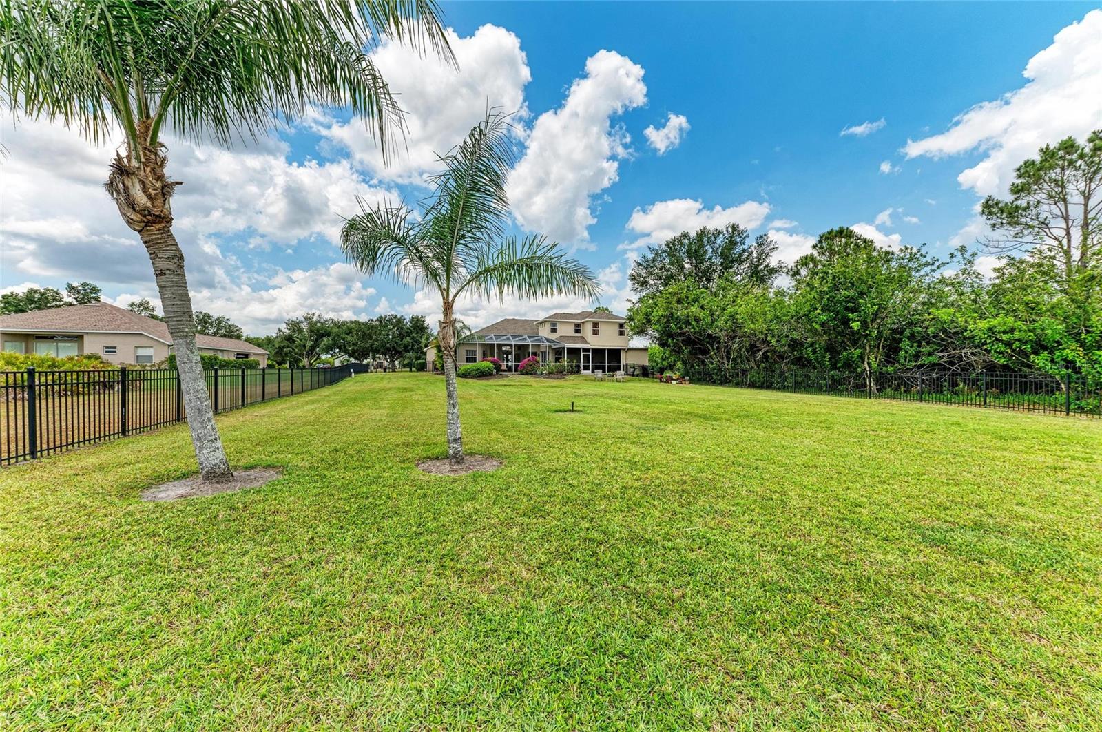 Bradenton, Florida, 34202, United States, 4 Bedrooms Bedrooms, ,4 BathroomsBathrooms,Residential,Active,1801045