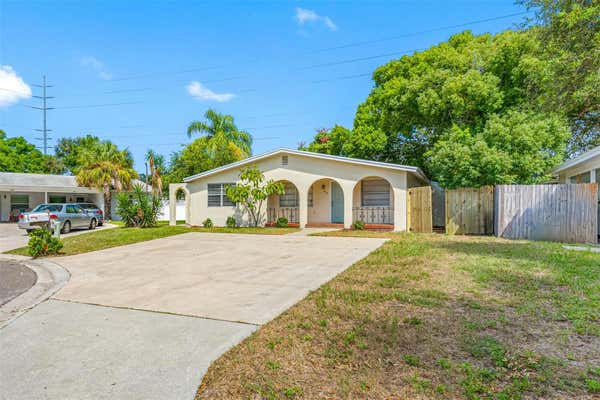 612 DOGWOOD CT, DUNEDIN, FL 34698, photo 3 of 64