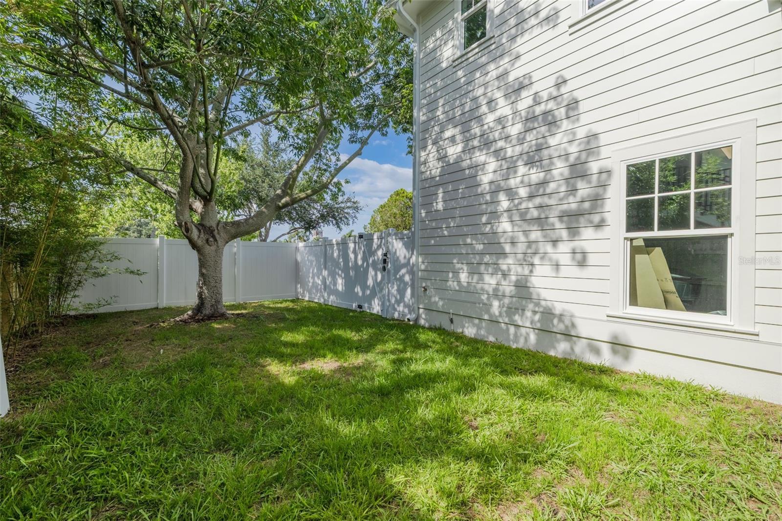 St Petersburg, Florida, 33704, United States, 5 Bedrooms Bedrooms, ,4 BathroomsBathrooms,Residential,Active,2021279