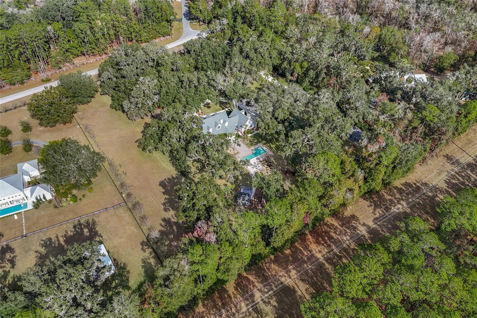 Alachua, Florida, 32615, United States, 5 Bedrooms Bedrooms, ,7 BathroomsBathrooms,Residential,Active,2009170