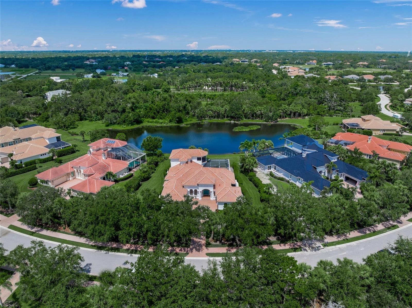 Sarasota, Florida, 34240, United States, 4 Bedrooms Bedrooms, ,5 BathroomsBathrooms,Residential,Active,1898192