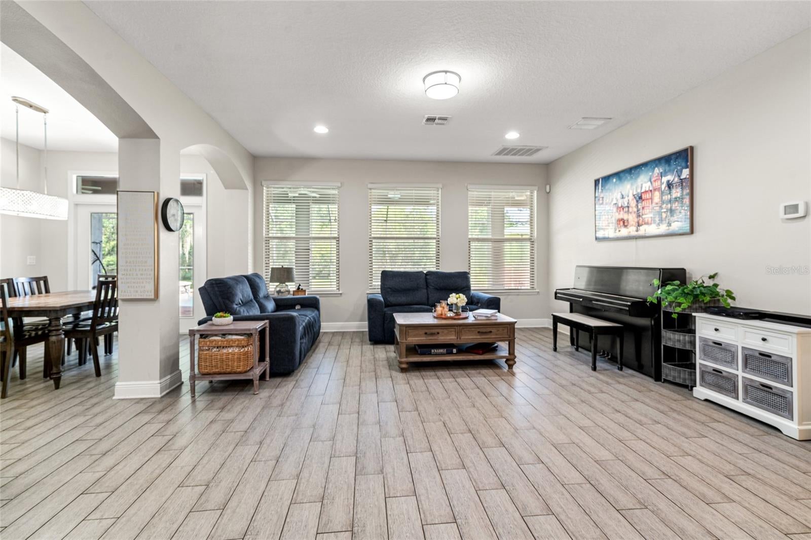 Lutz, Florida, 33549, United States, 7 Bedrooms Bedrooms, ,5 BathroomsBathrooms,Residential,Active,1934823