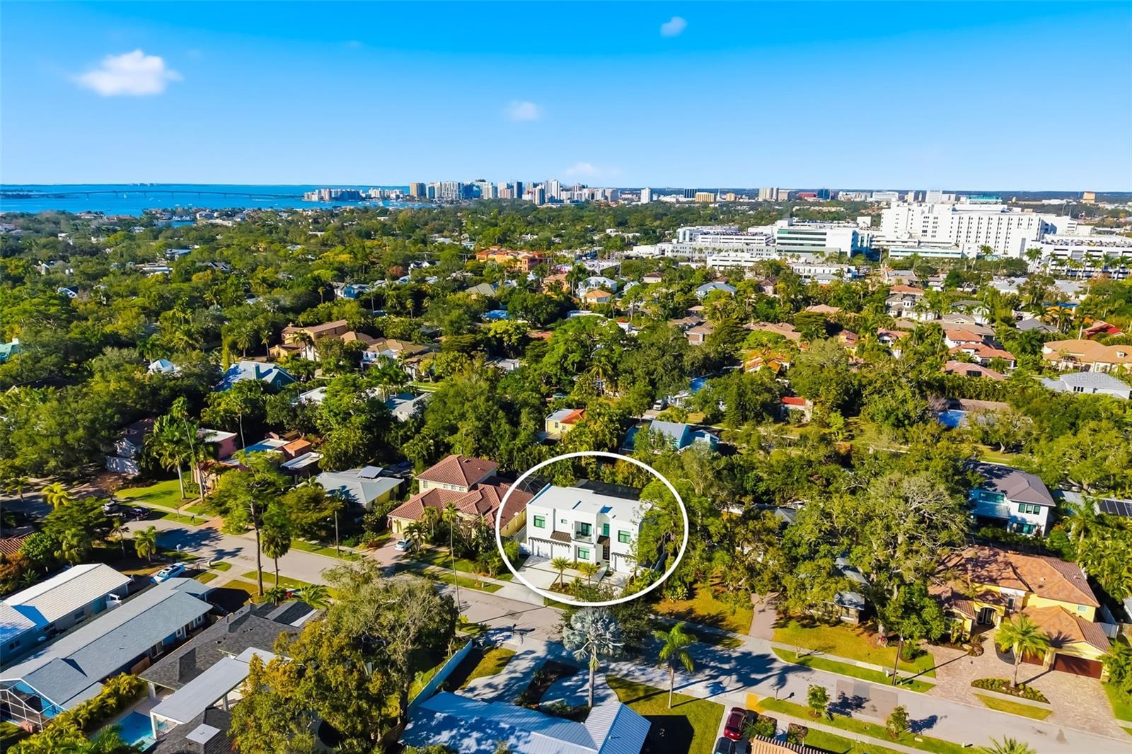 Sarasota, Florida, 34239, United States, 4 Bedrooms Bedrooms, ,5 BathroomsBathrooms,Residential,Active,2009172