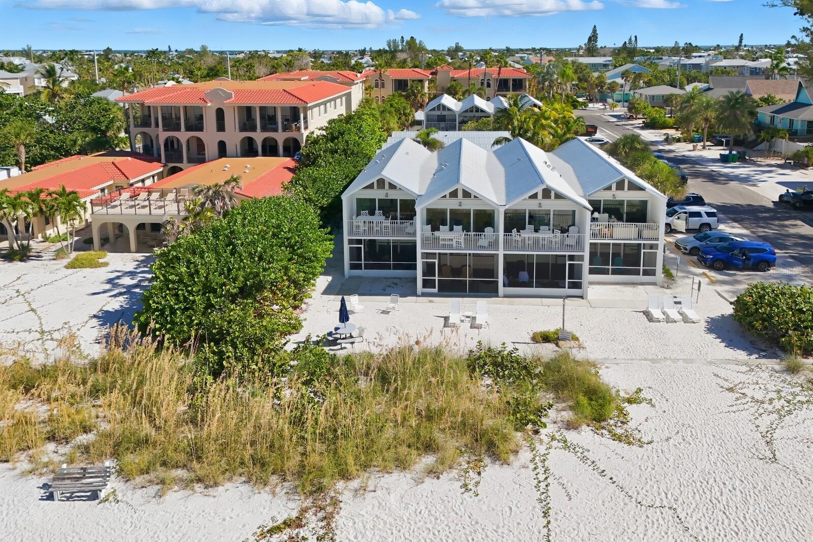 Holmes Beach, Florida, 34217, United States, 1 Bedroom Bedrooms, ,1 BathroomBathrooms,Residential,Active,1971768