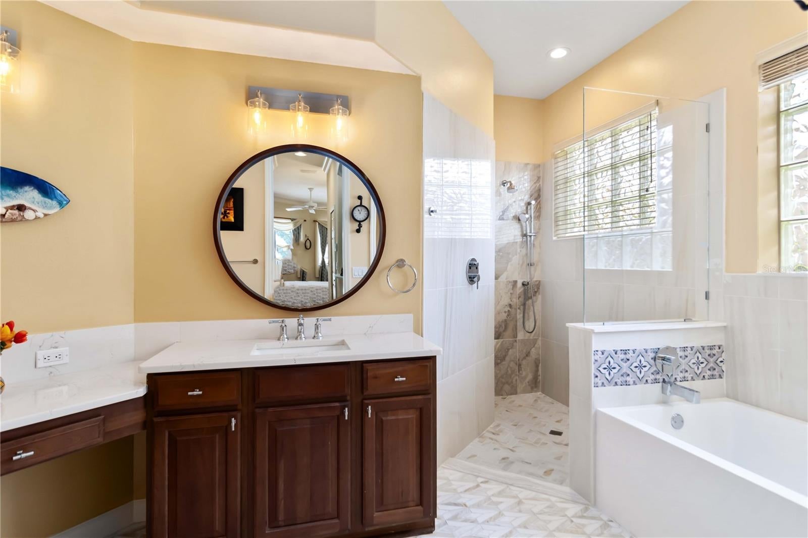 Sarasota, Florida, 34238, United States, 4 Bedrooms Bedrooms, ,3 BathroomsBathrooms,Residential,Active,1844537