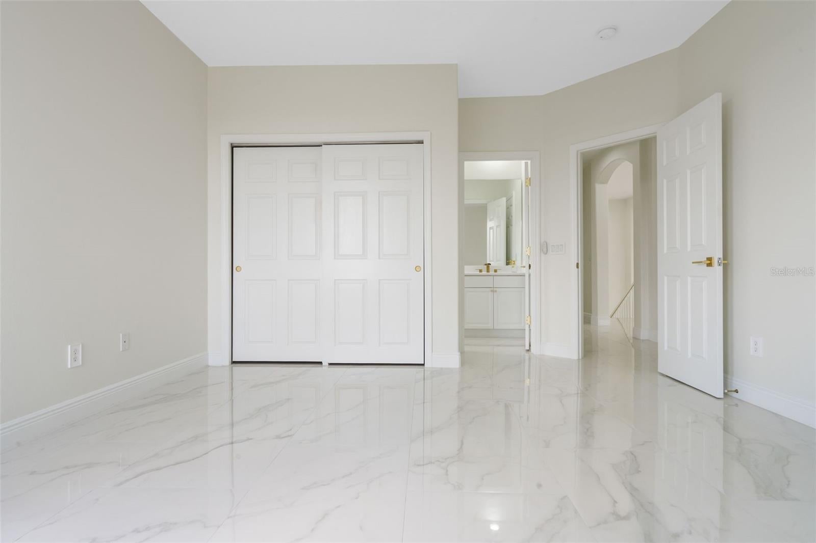 Davenport, Florida, 33837, United States, 5 Bedrooms Bedrooms, ,4 BathroomsBathrooms,Residential,Active,1963263