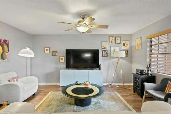 6100 GULFPORT BLVD S APT 210, GULFPORT, FL 33707, photo 4 of 37